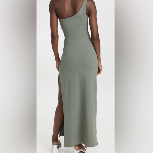 SUSANA MONACO REVOLVE GREEN MAXI DRESS - Picture 4 of 5